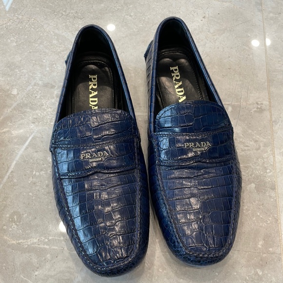 Louis Vuitton Men's Blue Alligator Print Shade Car Shoe Loafer